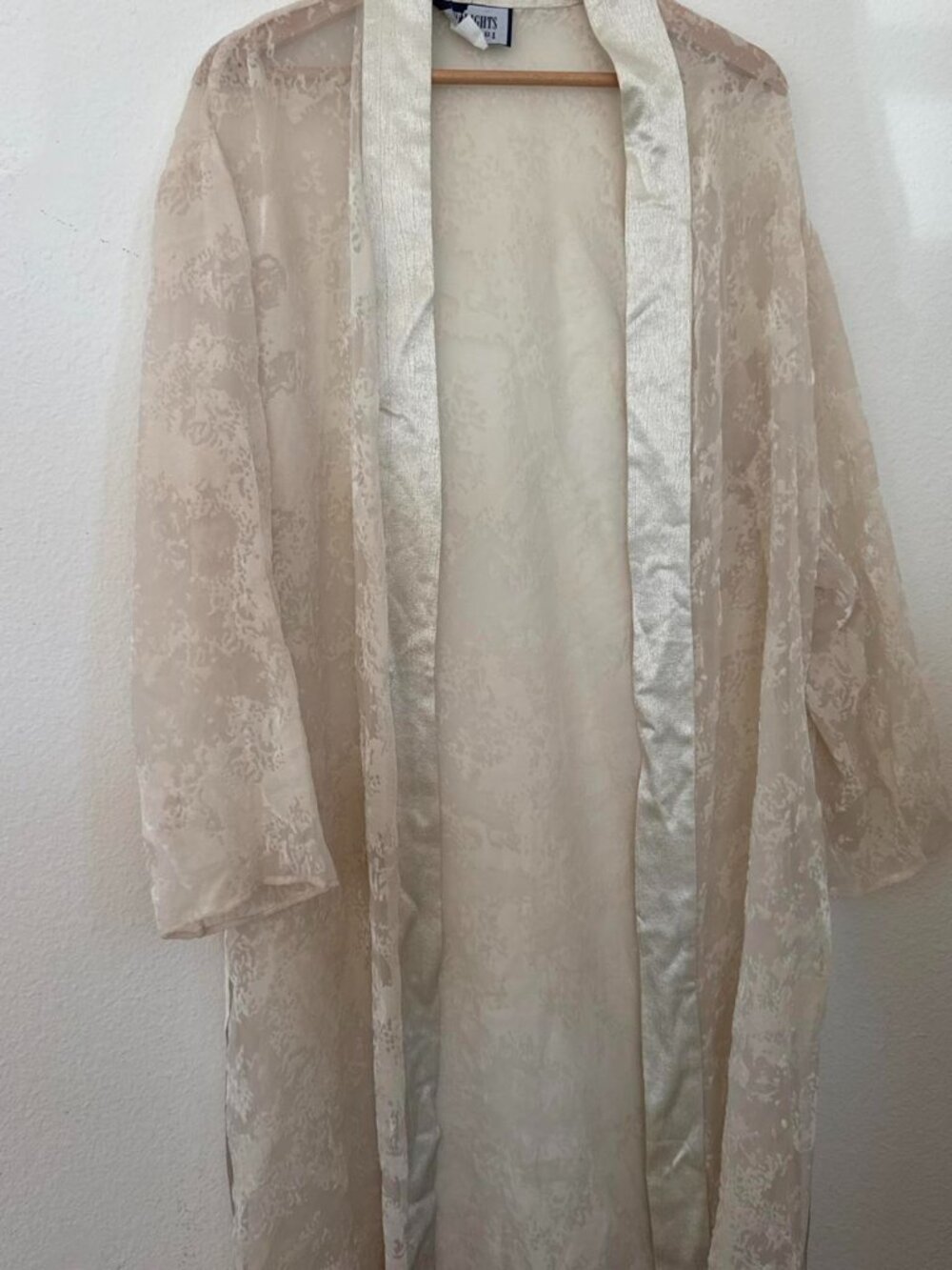 Night Lights by N.R.1 cream lace robe with satin lining and tassels
